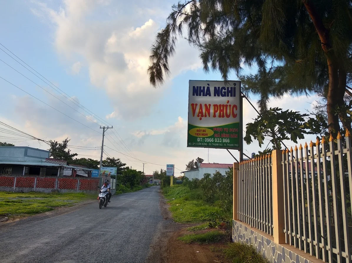 Review nhà Nghỉ Vạn Phúc Bến Tre Từ A Đến Z